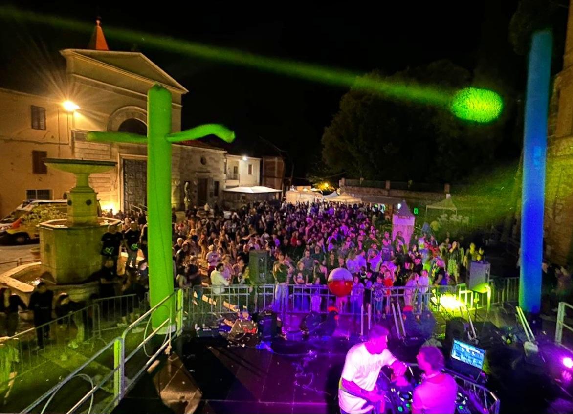 A Castelnuovo Berardenga torna la Festa del Galletto arrivata alla XII° edizione  Dal 6 al 9 Giugno musica, buon cibo e tanto divertimento 